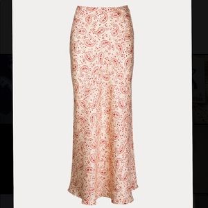 REALISATION _THE JONI
in Paisley maxi skirt